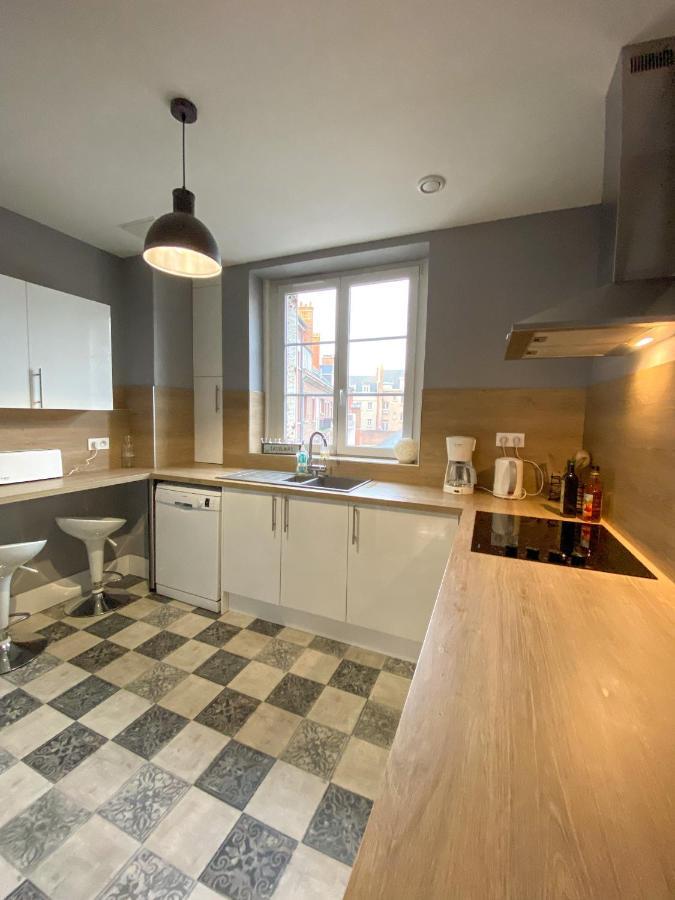 Appartement Chic, 3 Chambres, Hyper Centre-Ville, Parking Payant Амиен Екстериор снимка